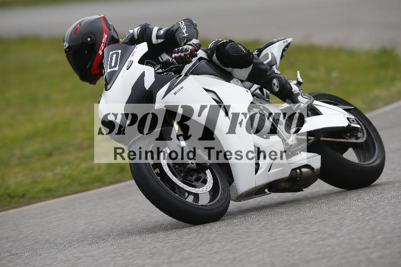 /Archiv-2024/12 19.04.2024 Discover the Bike ADR/Race 3/40